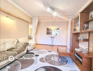 4-комнатная квартира, этаж 4 из 5, 140 м², миниатюра 11