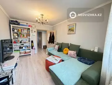 2-комнатная квартира, этаж 4 из 4, 45 м², миниатюра 5