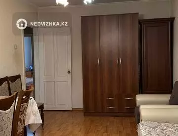 4-комнатная квартира, этаж 4 из 4, 74 м², миниатюра 5