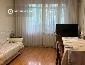 4-комнатная квартира, этаж 4 из 4, 74 м², миниатюра 7