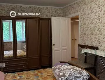 4-комнатная квартира, этаж 4 из 4, 74 м², миниатюра 11