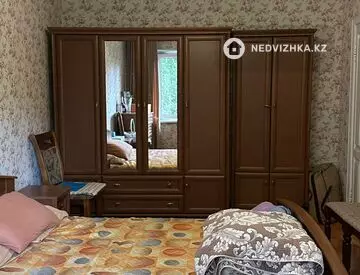 4-комнатная квартира, этаж 4 из 4, 74 м², миниатюра 12