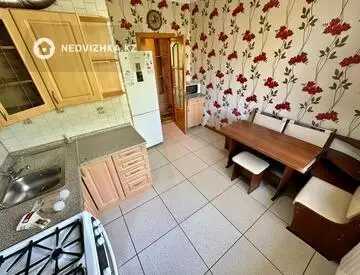 2-комнатная квартира, этаж 3 из 9, 55 м², миниатюра 8