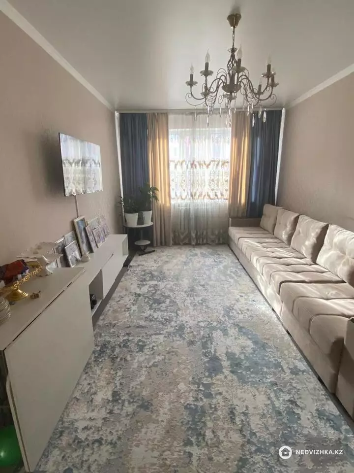 1-комнатная квартира, этаж 6 из 9, 45 м², фотография 2
