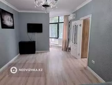 2-комнатная квартира, этаж 1 из 5, 63 м², миниатюра 7