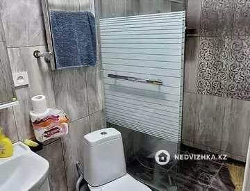 2-комнатная квартира, этаж 1 из 5, 63 м², миниатюра 12