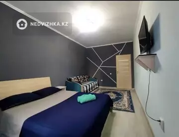 1-комнатная квартира, этаж 5 из 12, 40 м², миниатюра 2