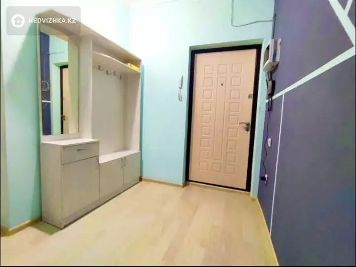 1-комнатная квартира, этаж 5 из 12, 40 м², фотография 4