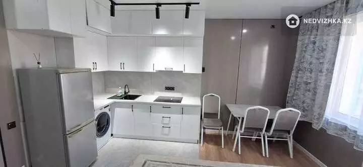 2-комнатная квартира, этаж 4 из 9, 44 м²