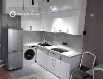 2-комнатная квартира, этаж 4 из 9, 44 м², миниатюра 3