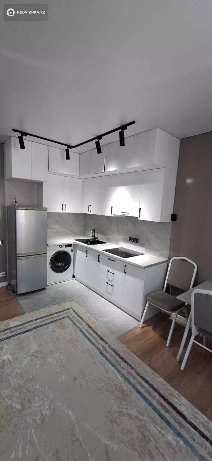 2-комнатная квартира, этаж 4 из 9, 44 м², фотография 3
