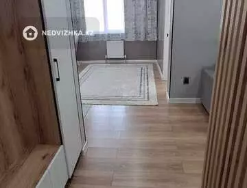 2-комнатная квартира, этаж 4 из 9, 44 м², миниатюра 5