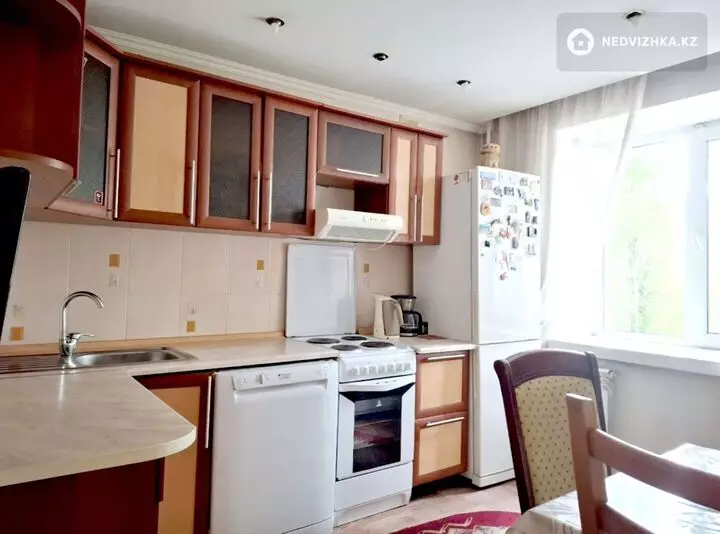 3-комнатная квартира, этаж 2 из 9, 68 м²