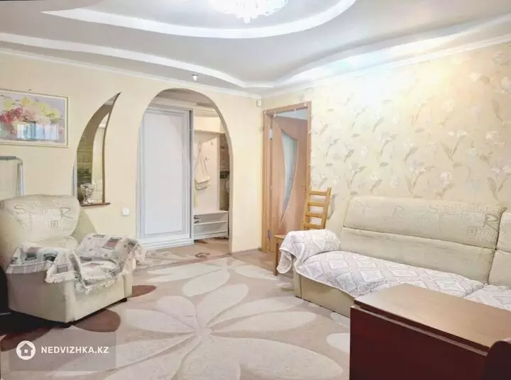 3-комнатная квартира, этаж 2 из 9, 68 м², фотография 3