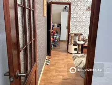 2-комнатная квартира, этаж 1 из 4, 46 м², миниатюра 4