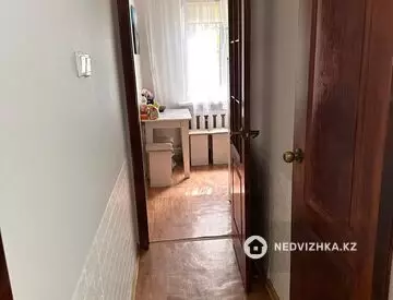2-комнатная квартира, этаж 1 из 4, 46 м², миниатюра 3