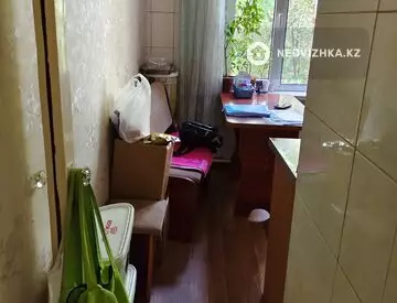 1-комнатная квартира, этаж 2 из 4, 32 м², миниатюра 6