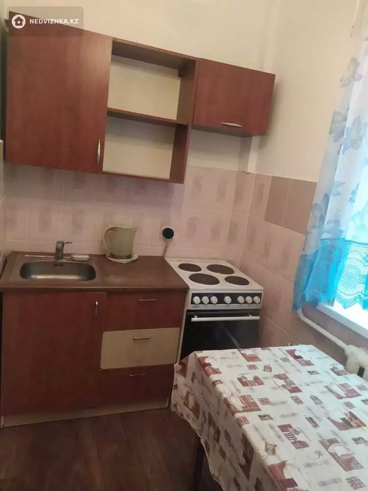 1-комнатная квартира, этаж 2 из 5, 32 м², фотография 3