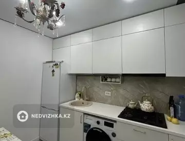 1-комнатная квартира, этаж 3 из 4, 28 м², миниатюра 3