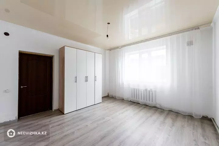 4-комнатный дом, 10 соток, 144 м²