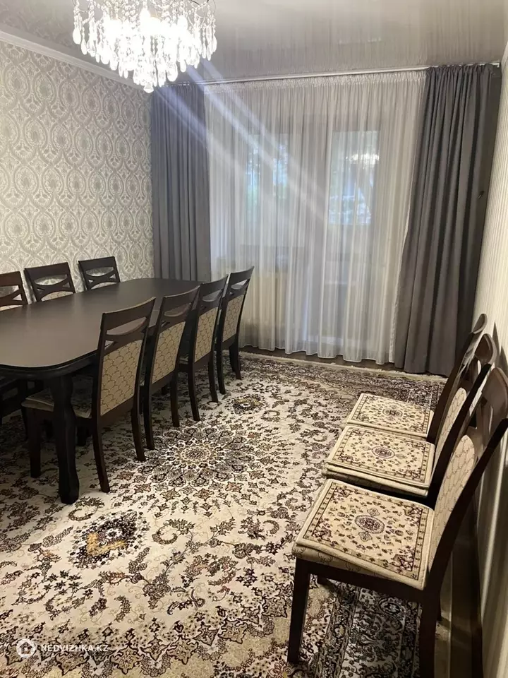 3-комнатная квартира, этаж 3 из 4, 63 м²