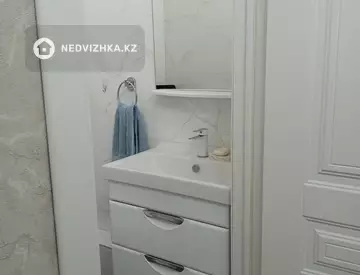 3-комнатная квартира, этаж 5 из 12, 71 м², миниатюра 8