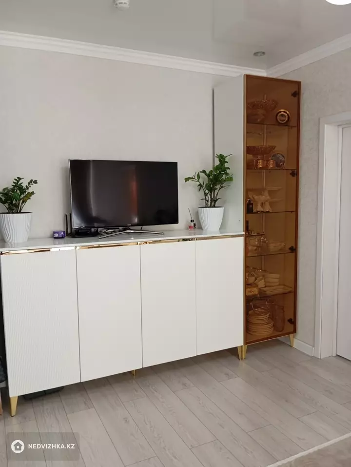 3-комнатная квартира, этаж 5 из 12, 71 м², фотография 5