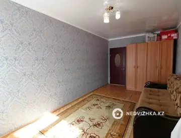 2-комнатная квартира, этаж 6 из 6, 60 м², миниатюра 3