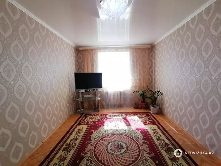 2-комнатная квартира, этаж 6 из 6, 60 м², фотография 4