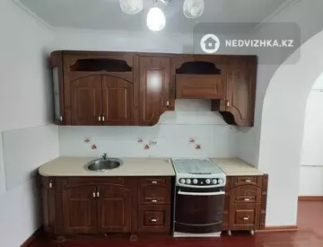 3-комнатная квартира, этаж 5 из 5, 74 м²
