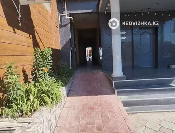 3-комнатная квартира, этаж 5 из 5, 74 м²