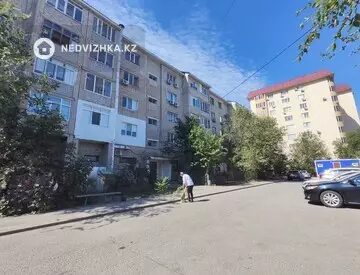 3-комнатная квартира, этаж 5 из 5, 74 м²