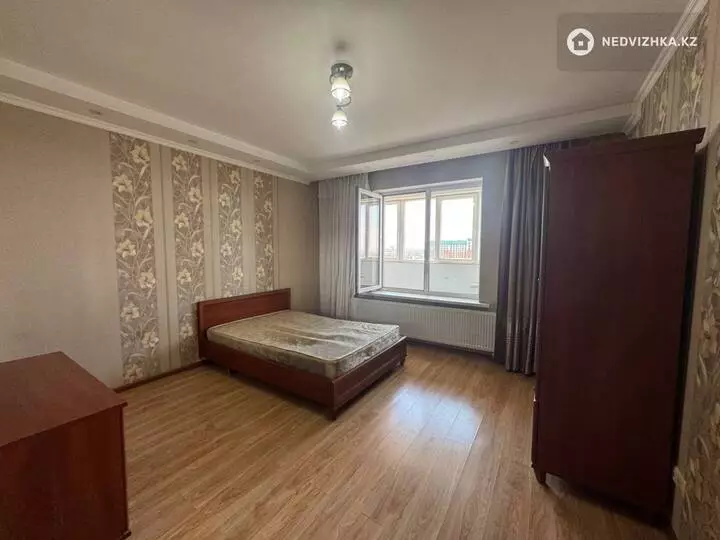 2-комнатная квартира, этаж 14 из 19, 70 м²