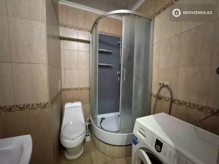 2-комнатная квартира, этаж 14 из 19, 70 м², фотография 4