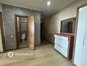 2-комнатная квартира, этаж 14 из 19, 70 м², миниатюра 8
