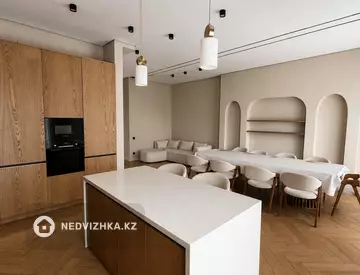 4-комнатный таунхаус, 1 соток, 245 м², миниатюра 8