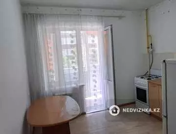 1-комнатная квартира, этаж 2 из 9, 41 м², миниатюра 5