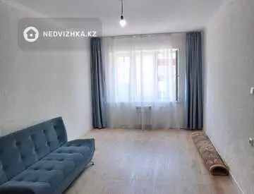 1-комнатная квартира, этаж 2 из 9, 41 м², миниатюра 1
