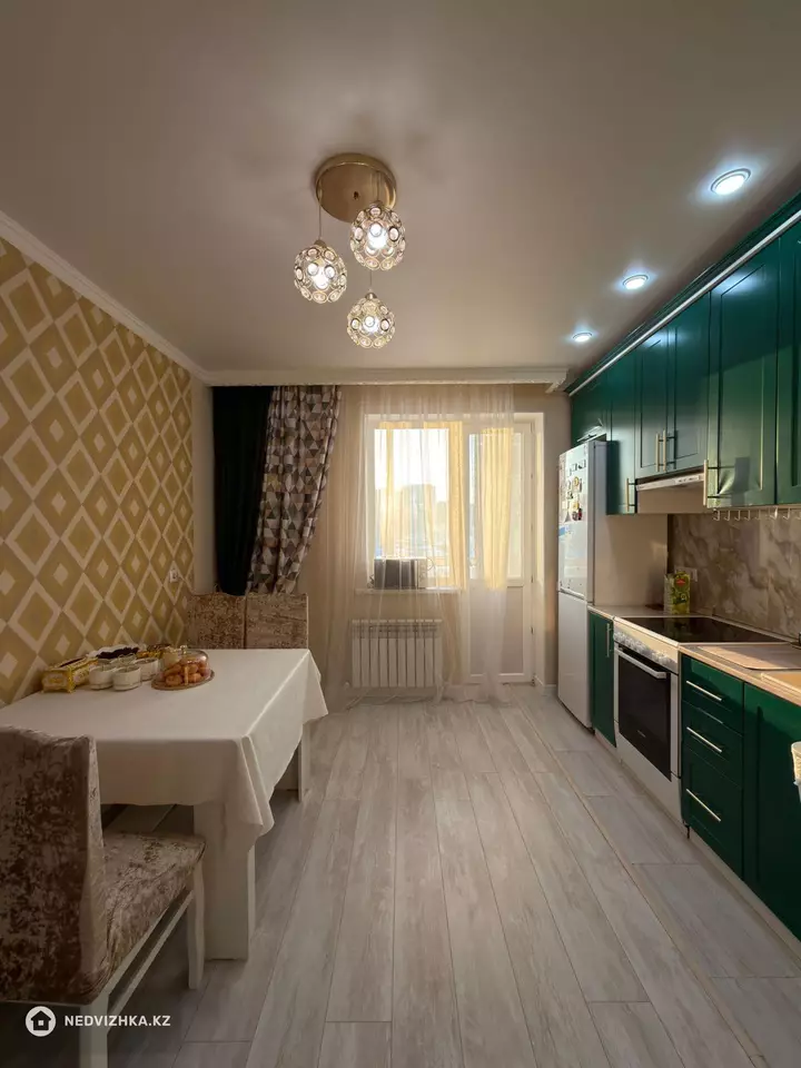 2-комнатная квартира, этаж 7 из 10, 60 м², фотография 5