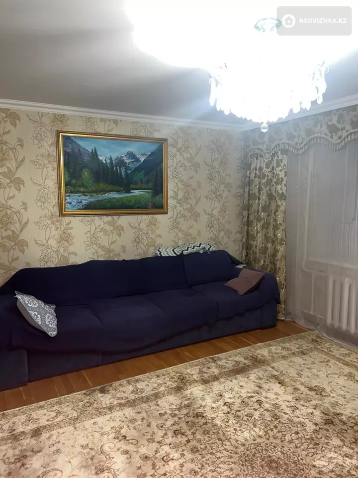3-комнатная квартира, этаж 7 из 10, 80 м², фотография 4