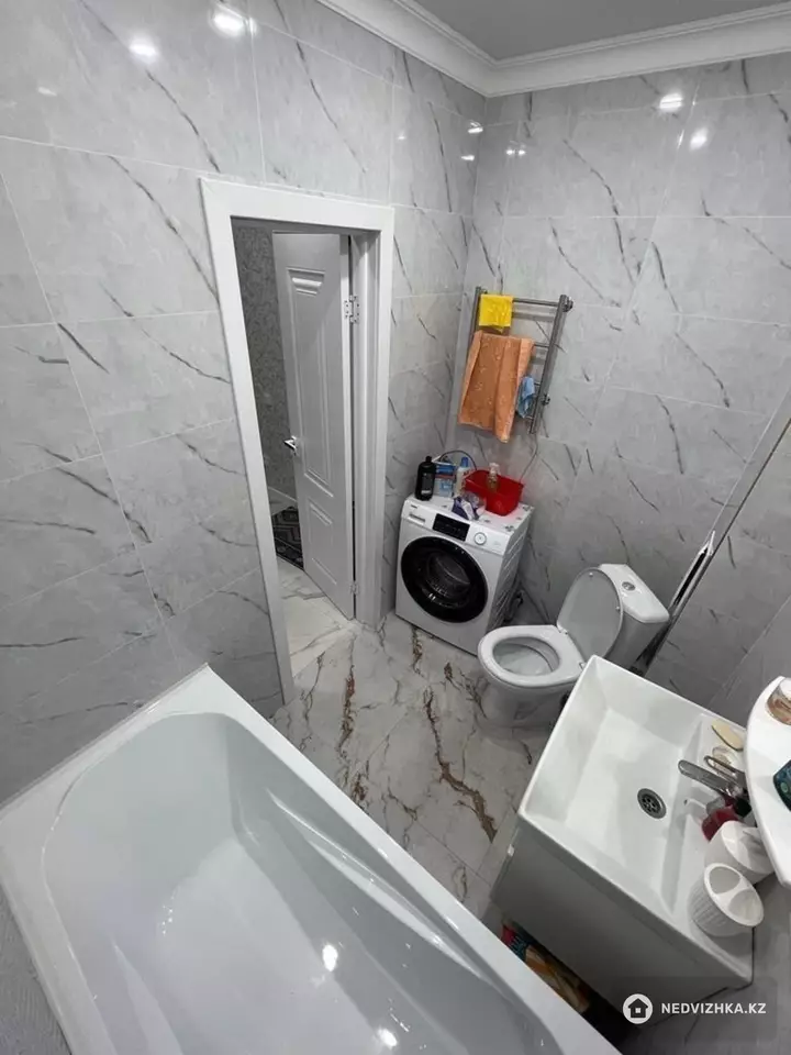 1-комнатная квартира, этаж 3 из 9, 37 м², фотография 5