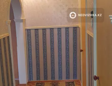 2-комнатная квартира, этаж 2 из 5, 57 м²