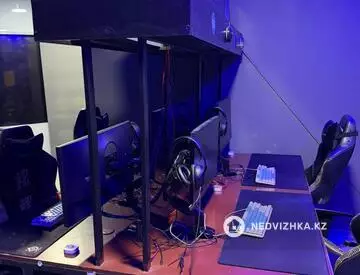 кеңселер, қоғамдық тамақтану орны т.б., қабат 2, 390 м², 1-нобай