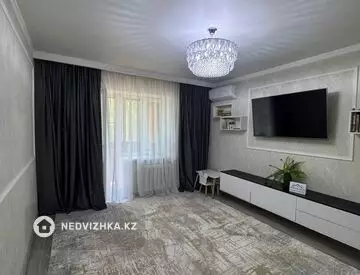2-комнатная квартира, этаж 3 из 5, 53 м², миниатюра 3
