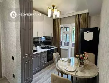 2-комнатная квартира, этаж 3 из 5, 53 м², миниатюра 8