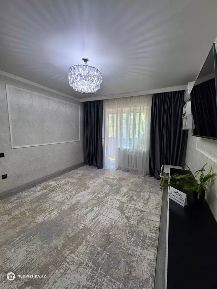 2-комнатная квартира, этаж 3 из 5, 53 м², фотография 5