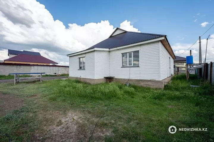 4-комнатный дом, 10 соток, 144 м²