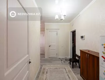 2-комнатная квартира, этаж 12 из 12, 61 м², миниатюра 6