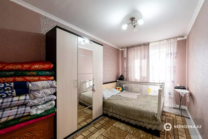 2-комнатная квартира, этаж 12 из 12, 61 м², фотография 4