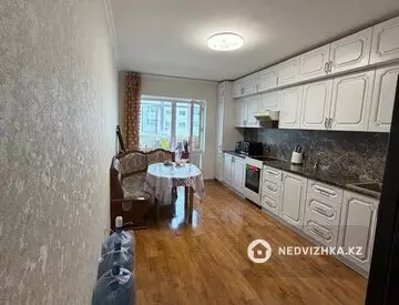 3-комнатная квартира, этаж 13 из 16, 110 м², миниатюра 11